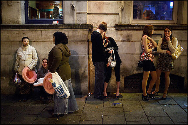 The Weirdest and Most Depraved Street Ever, St. Mary Street &#91;pict ++&#93;