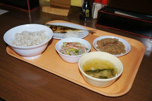 wah! Kafe di Jepang tawarkan menu makanan ala penjara