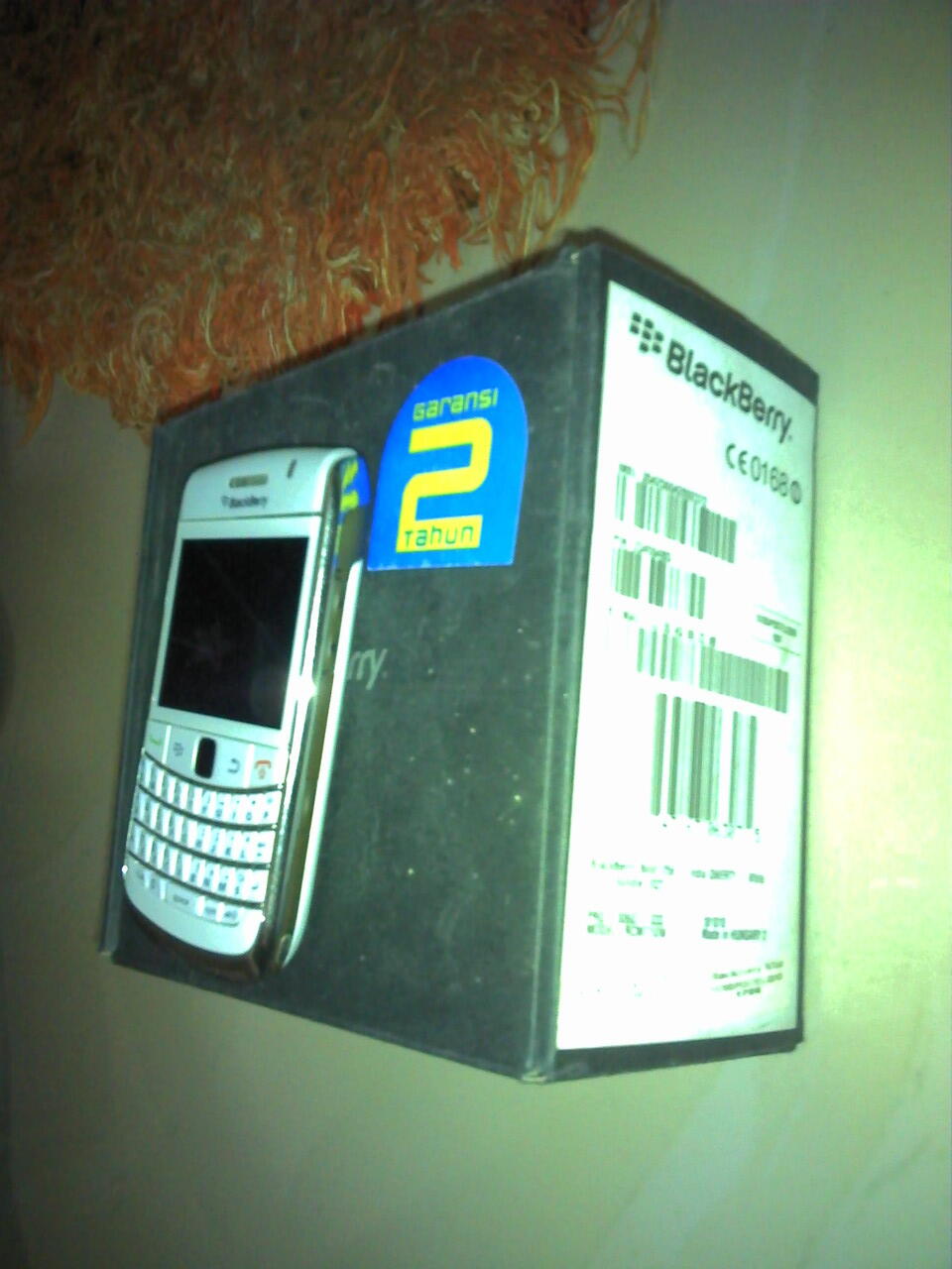 JUAL CEPAT Onyx 9700 putih masih segel ex.garansi resmi CTN