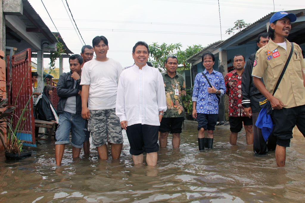 Anis Matta Sindir Pejabat yang Hobi Pencitraan Kala Banjir Datang