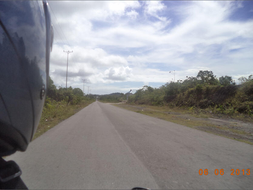 Terpesona dengan Pantai Ngurbloat ( Pasir Panjang ) , Maluku Tenggara