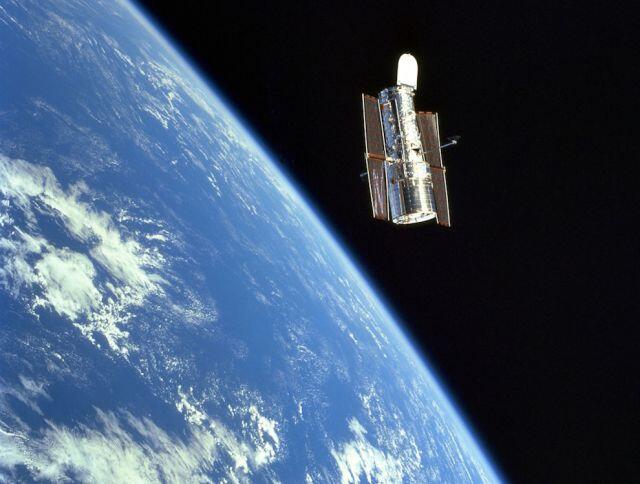 FOTO-FOTO BUMI YANG MENAKJUBKAN GAN (diambil oleh 2 astronot NASA) 