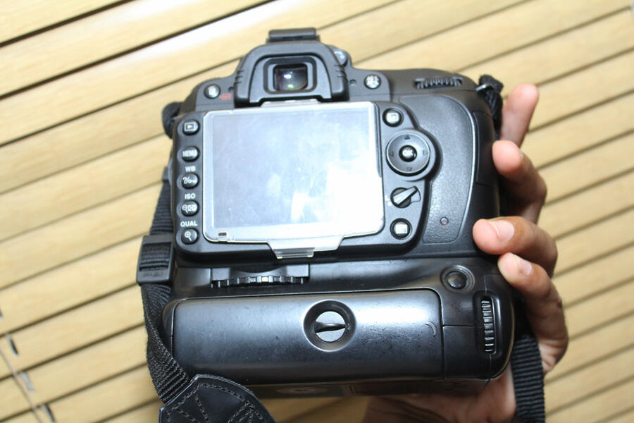 (WTS) Nikon D90 + 18 - 105VR. Banyak bonuss..