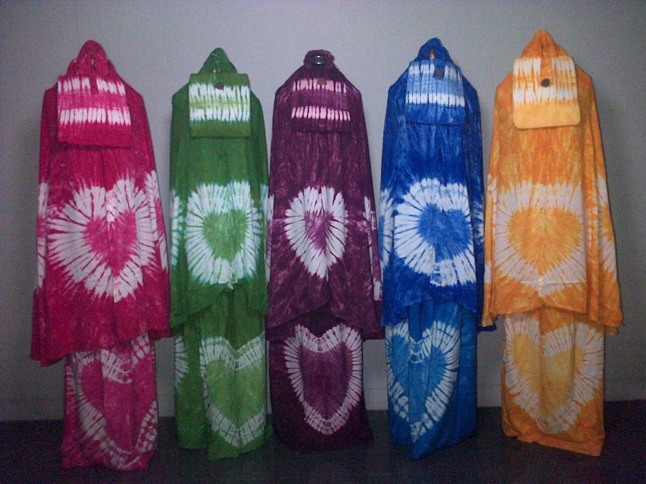 Mukena Lukis Trend 2013 Motif Serat Cinta