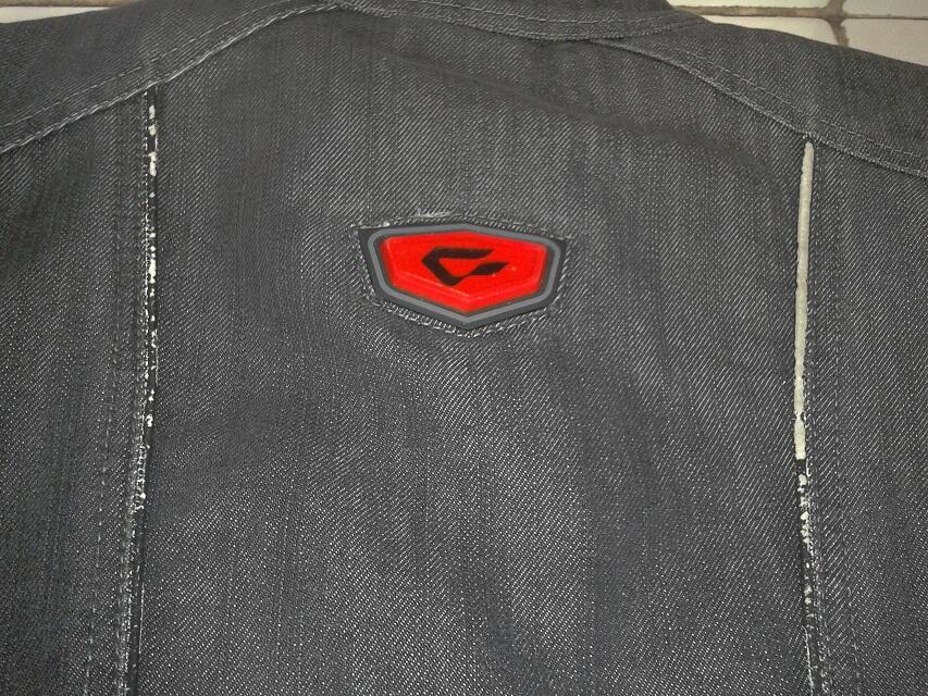 Contin Kamerad 11 Casual Denim Jacket/Jaket Size L -- 200rb Angkut
