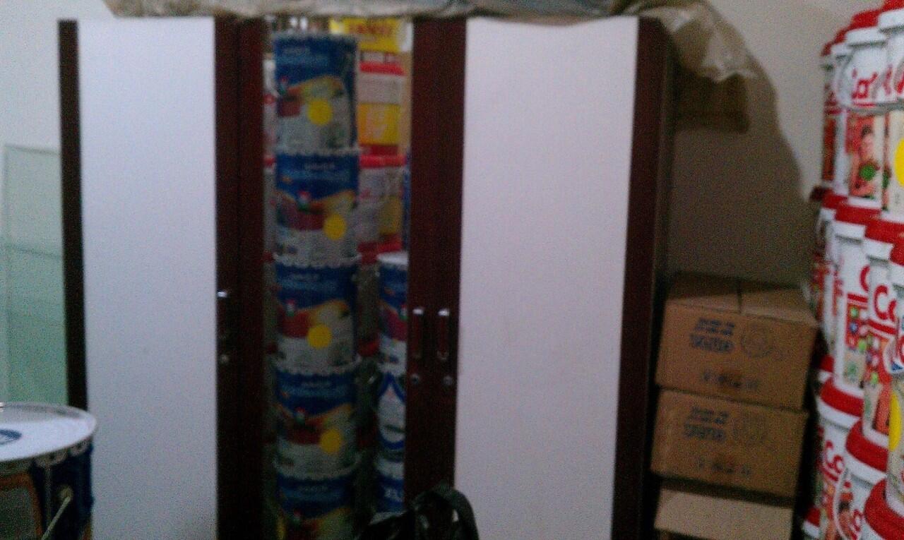 Dijual Lemari Pakaian 3 Pintu