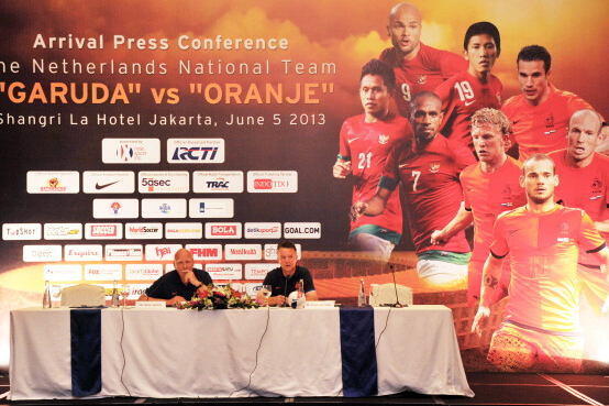 Kisah Indonesia vs Belanda di Lapangan Hijau