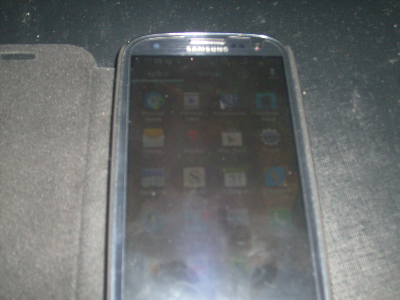 DIJUAL SAMSUNG S3 I900 (MASIH MULUS GAN) MANTAAAPP