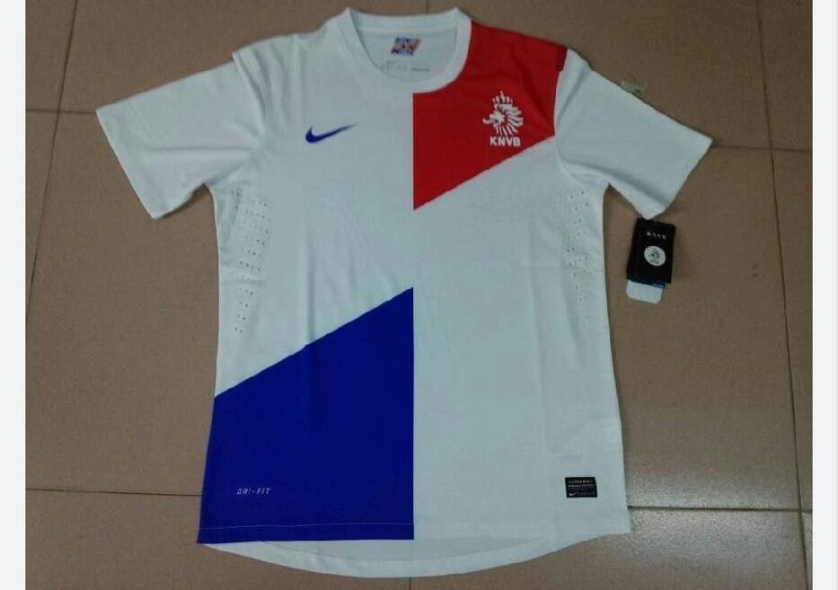 READY STOCK ! Jersey Grade Ori New Season 2013/2014 Grab it Fast !