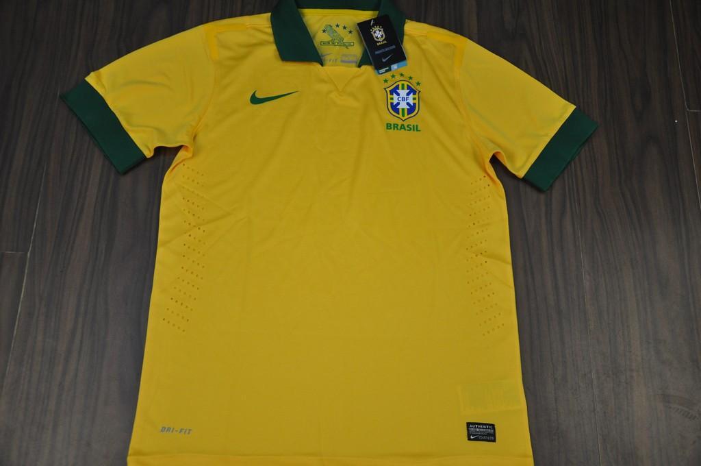 READY STOCK ! Jersey Grade Ori New Season 2013/2014 Grab it Fast !