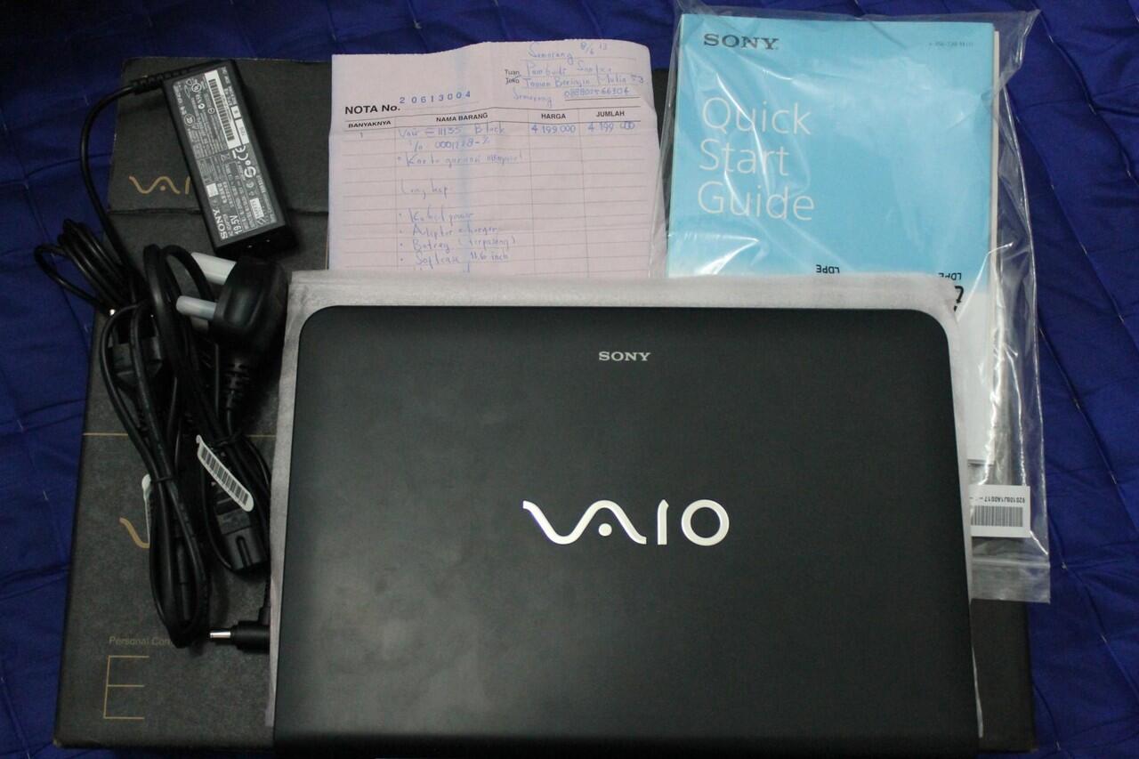 SONY VAIO SVE11135CVB 11"/AMD E2-2000/2GB/320GB/RADEON HD7340/WIN8 beli gak jd pakai