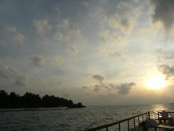 Indahnya &quot;Between Heaven and Earth&quot; Private Island di Karimunjawa