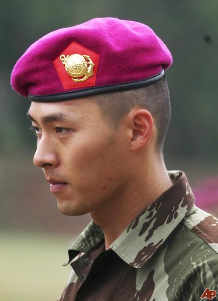  Baret Marinir Malaysia warnanya sama dengan baret Marinir 