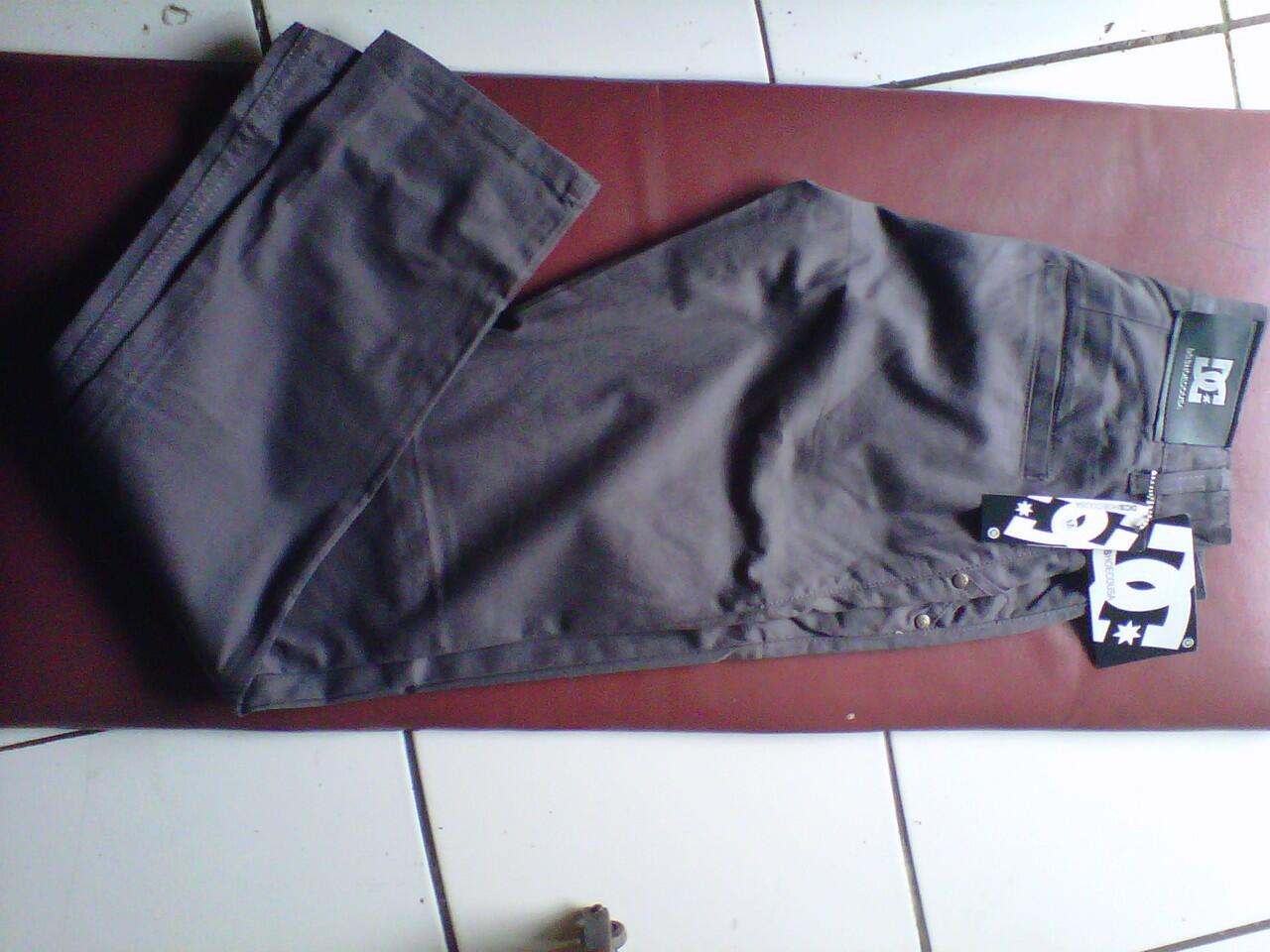 CHINO DC, PSD, ZARA, DICKIES, DROPDEAD, APRIL77