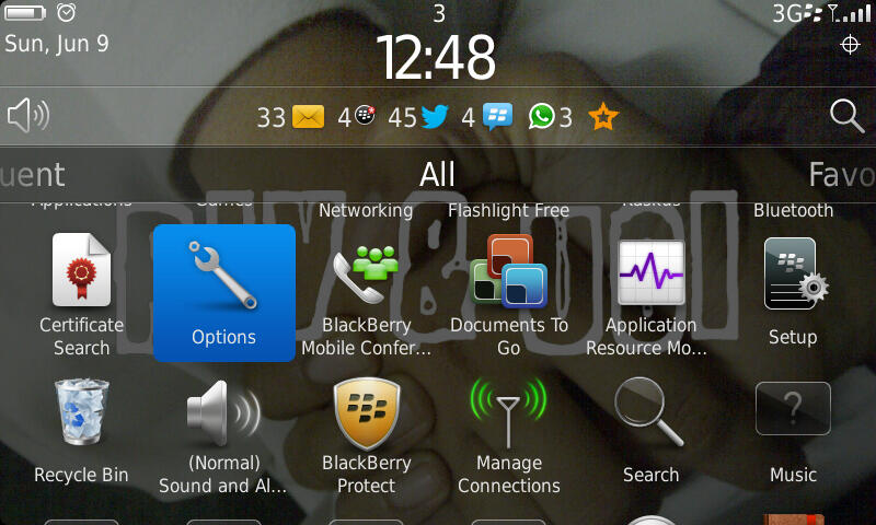 Kaskus night mode (via kaskus for BlackBerry)