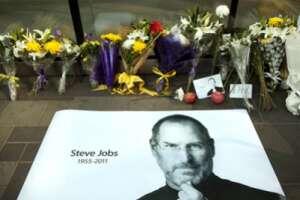 &#91;B&#93;7 PRINSIP SUKSES PENINGGALAN STEVE JOBS&#91;R.I.P&#93;&#91;/B&#93;