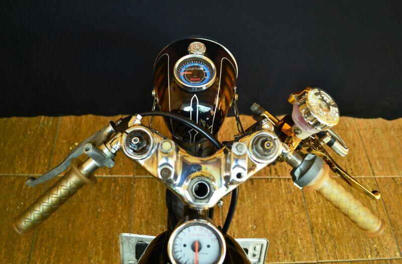 Dijual Caferacer kustom, mulus basic mesin glmax tapi sudah boreup tiger..