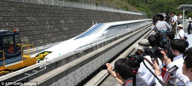 &#91;WOOW&#93; Kecepatan Kereta Api Jepang ‘Maglev’ Tembus 500 km/jam