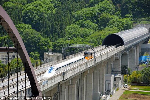 &#91;WOOW&#93; Kecepatan Kereta Api Jepang ‘Maglev’ Tembus 500 km/jam