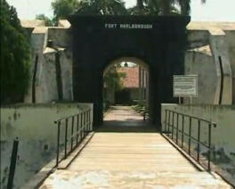 Fort Marlborough Wisata Sejarah Kota Bengkulu