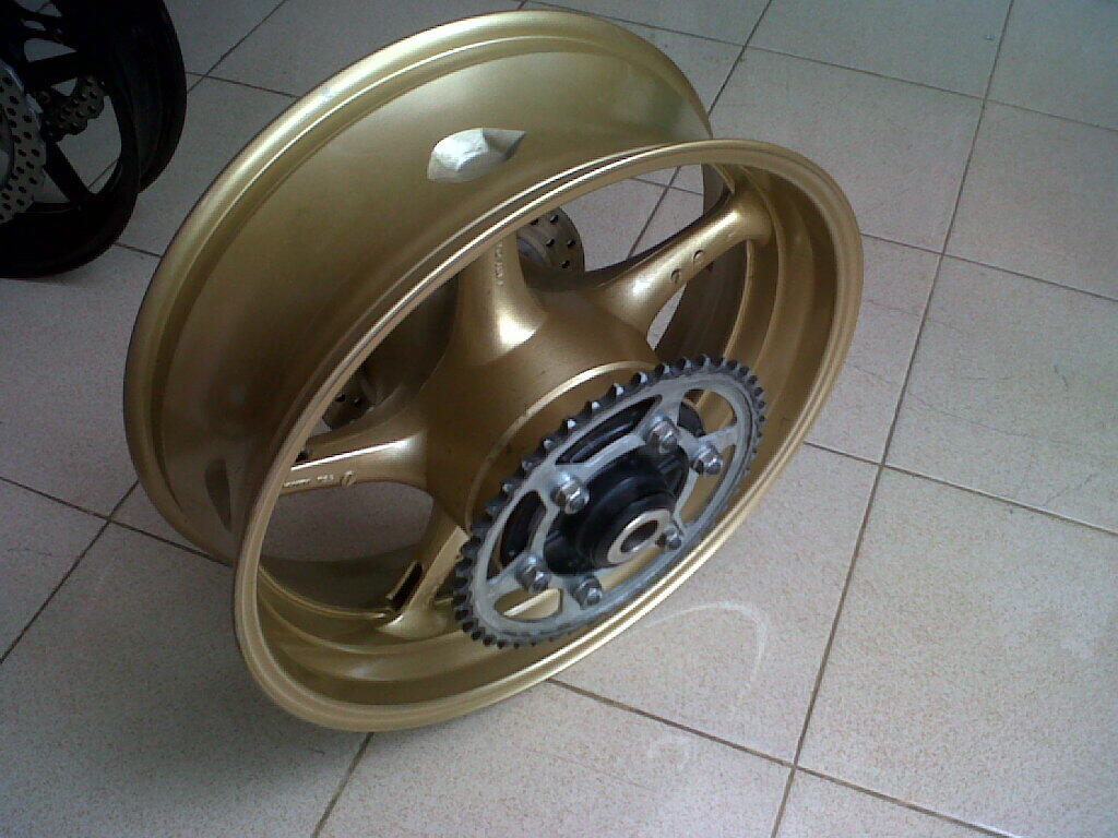 wts swingarm set gsxr 600 2009 (limbah moge)