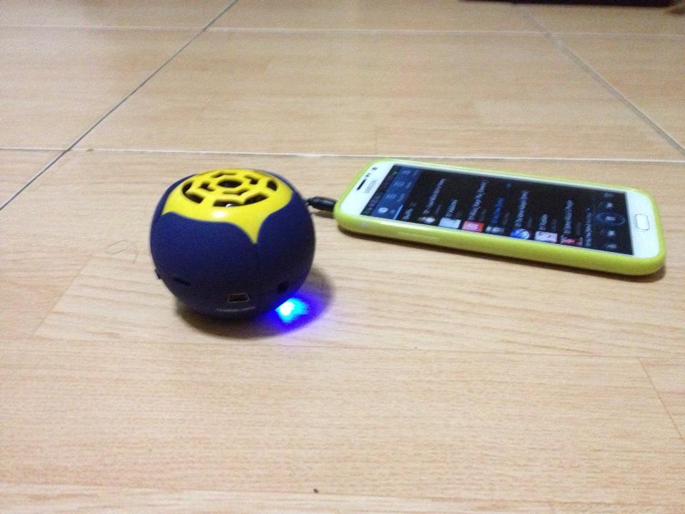 SPEAKER MINI , Speaker bulet Kecil.. Mini Hamburger...FROM KOREA...CHEAP