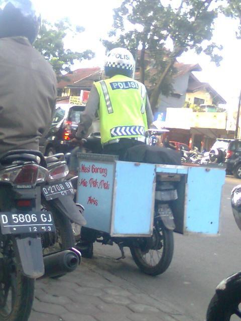 buat yg suka benci polisi