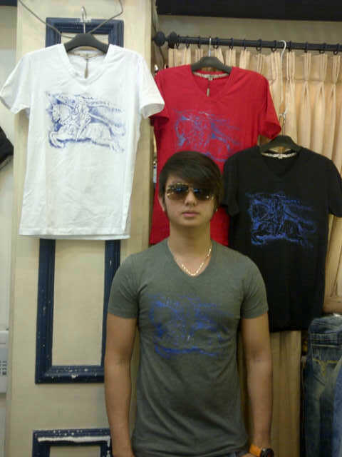 KAOS BURBERRY KUALITAS PREMIUM IMPORT