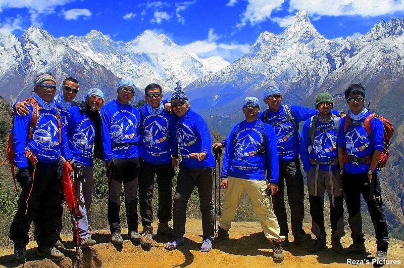 Bandung Juara Ama Dablam Expedition 2013