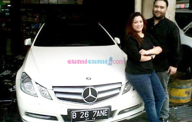 &#91; bukan koboy &#93; Mobil Jane Shalimar Ditabrak Taksi, Didi Soekarno Todongkan Pistol