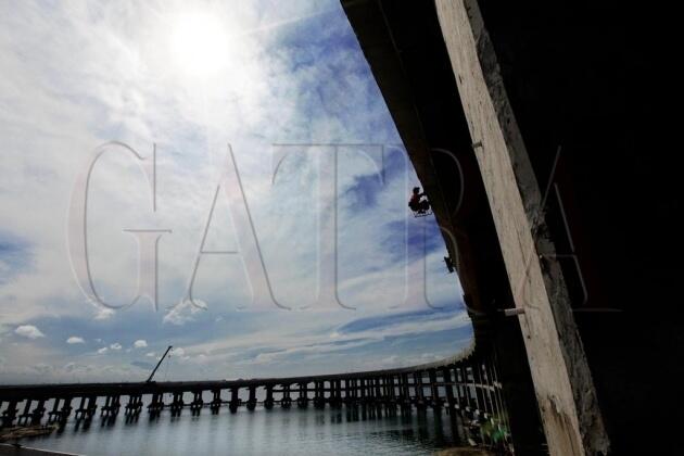 Jalan Tol di Atas Laut pertama di Indonesia Design dan Karya Anak Bangsa