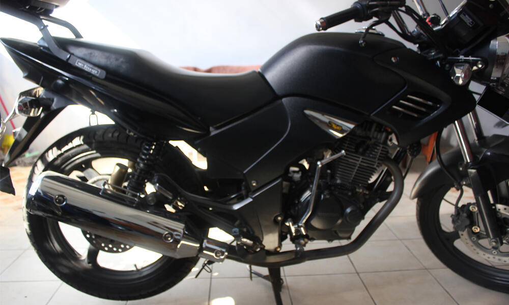Tiger Revo 2011 Mulus