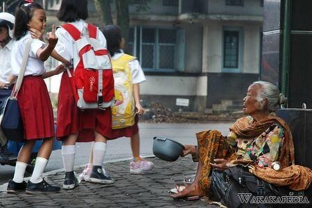 perbedaan anak zaman dulu dan sekarang ++pic