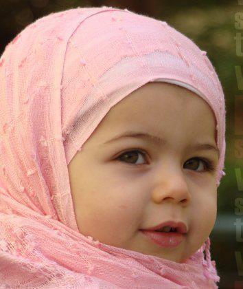 # 10 Langkah Agar Puteri Kecilmu Menyukai Hijab #