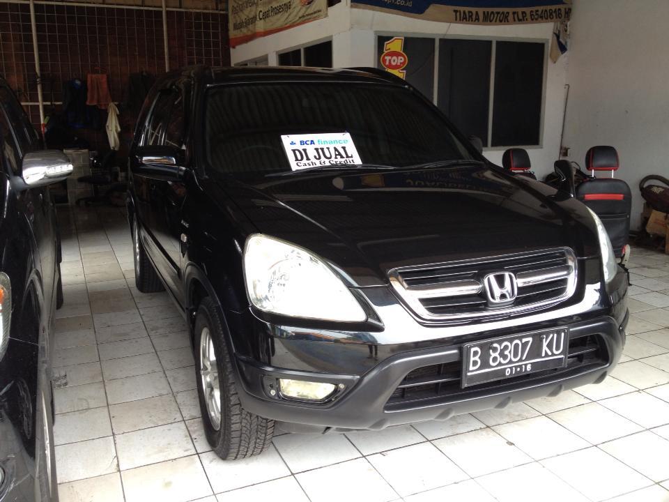 Jual honda CRV 2003 black A/T.. Mobil bagus dan terawat.. Cod jakarta