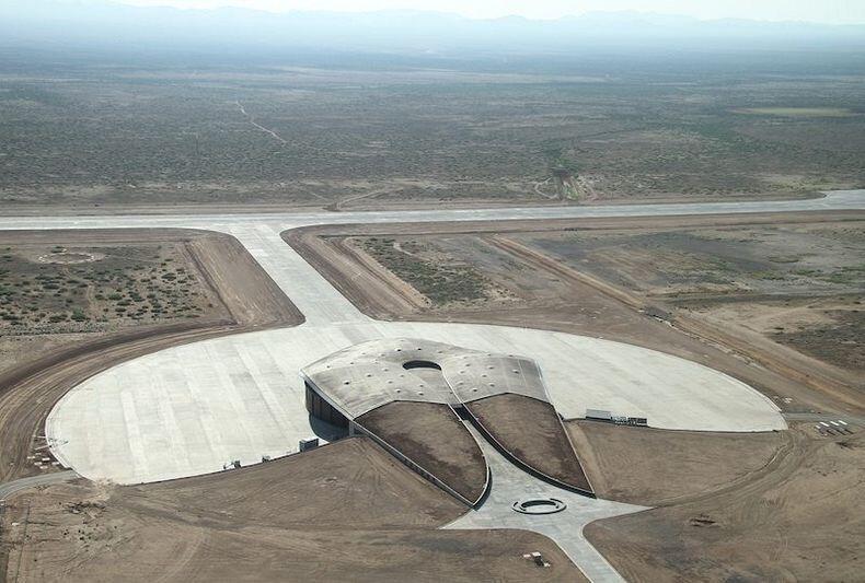 Bandara luar angkasa pertama di dunia !!! keren bgt gann