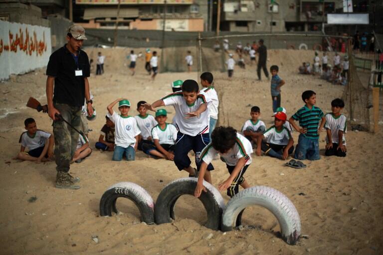 Saat Liburan, Anak-anak Palestina Sibuk Latihan Perang Melawan Israel (PICT++)