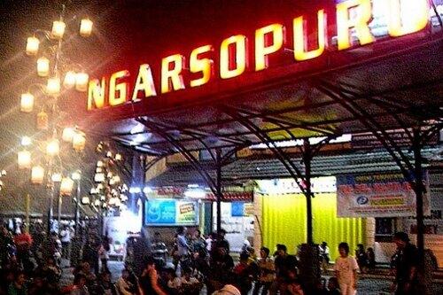 Sedikit Tentang Night Market &quot; NGARSOPURO &quot; 