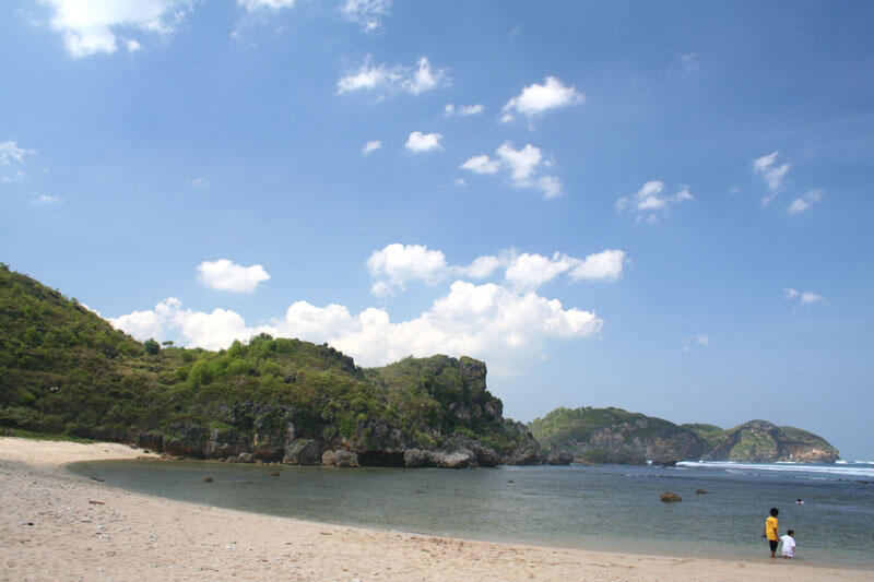 Indahnya Pantai di Gunung Kidul Yogyakarta