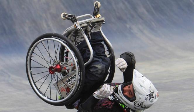 &#91;INSPIRATIF&#93; Aaron &quot;Wheelz&quot; Fotheringham, Atlet Kursi Roda Ekstrim