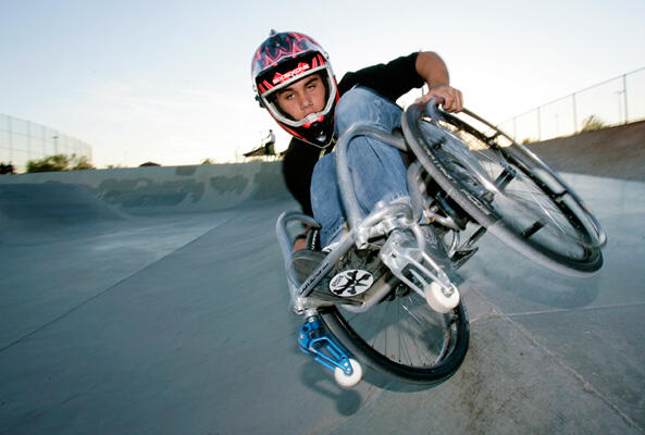 &#91;INSPIRATIF&#93; Aaron &quot;Wheelz&quot; Fotheringham, Atlet Kursi Roda Ekstrim