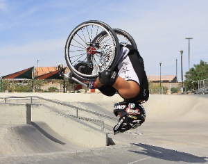 &#91;INSPIRATIF&#93; Aaron &quot;Wheelz&quot; Fotheringham, Atlet Kursi Roda Ekstrim