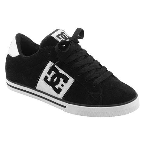 merk sepatu terbaik didunia
