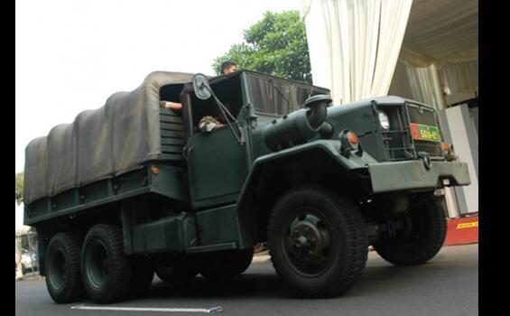 &#91; Mari Bandingkan &#93; Kekuatan Militer Indonesia vs Malaysia