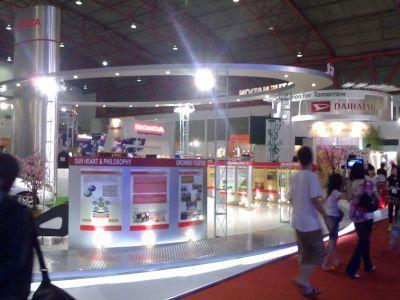 Cari tukang kayu, booth, stand, mebeul, counter, interior 