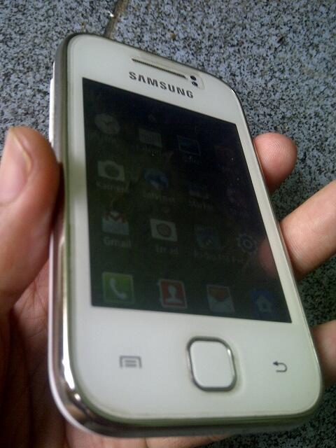 JUAL cepet.BU..Samsung galaxy young putiih,,fullset,,murah,,cod bandung