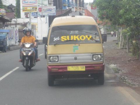 Foto Foto Lucu. Hanya di INDONESIA.