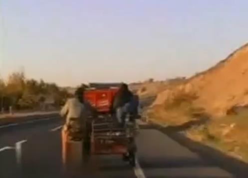 Aksi Bajing Loncat Turki Lebih Hebat dari Lokal