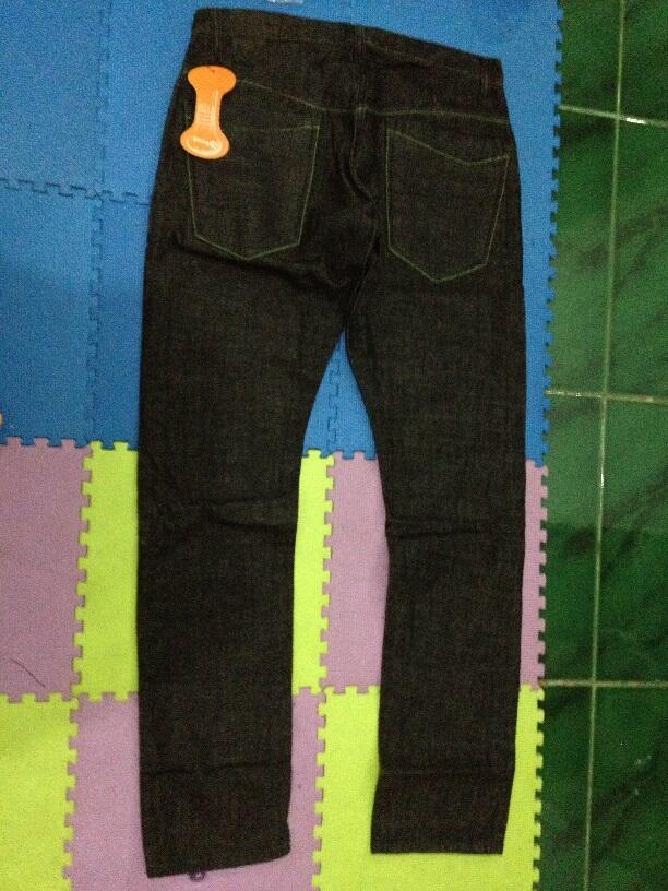 Terjual Celana  Jeans  Brand Lokal Sisa Sample Distro 