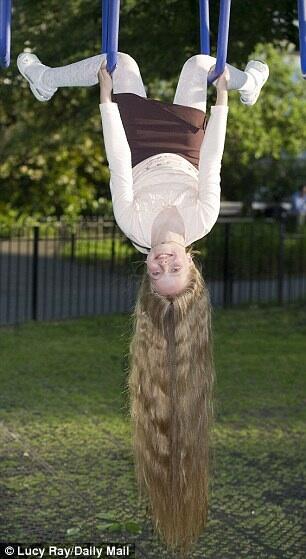 Bocah Delapan Tahun Miliki Rambut Sepanjang 91,4 cm